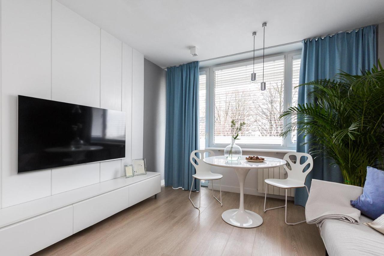 Apartament Bielany 3 Min From Metro With 5-Meals Per Day Diet Catering, Air Conditioning And Free Parking Warszawa Exteriör bild